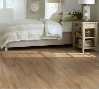 Bedroom laminate flooring | Wellston Decorating Center, Inc.