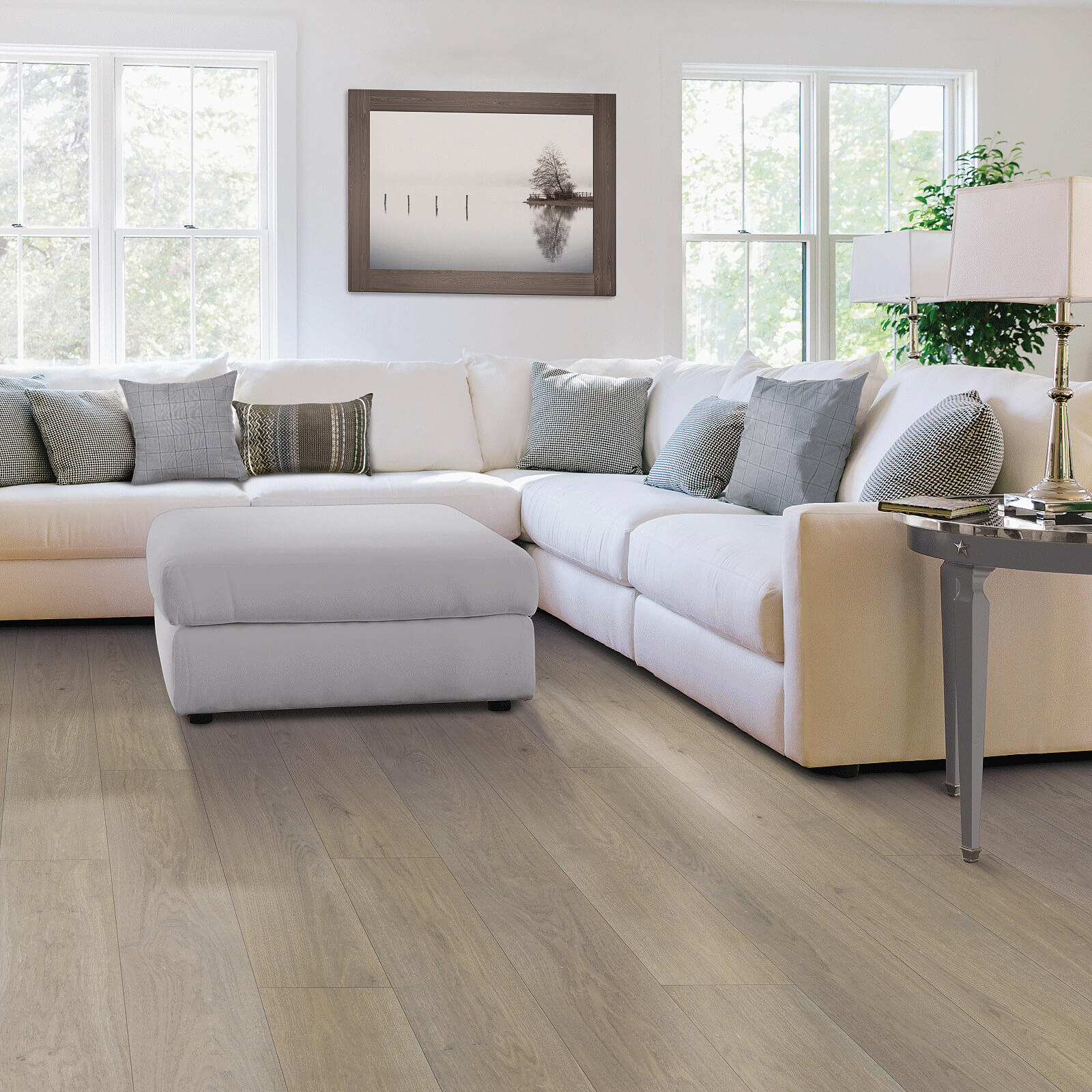 Hardwood for living room | Wellston Decorating Center, Inc.